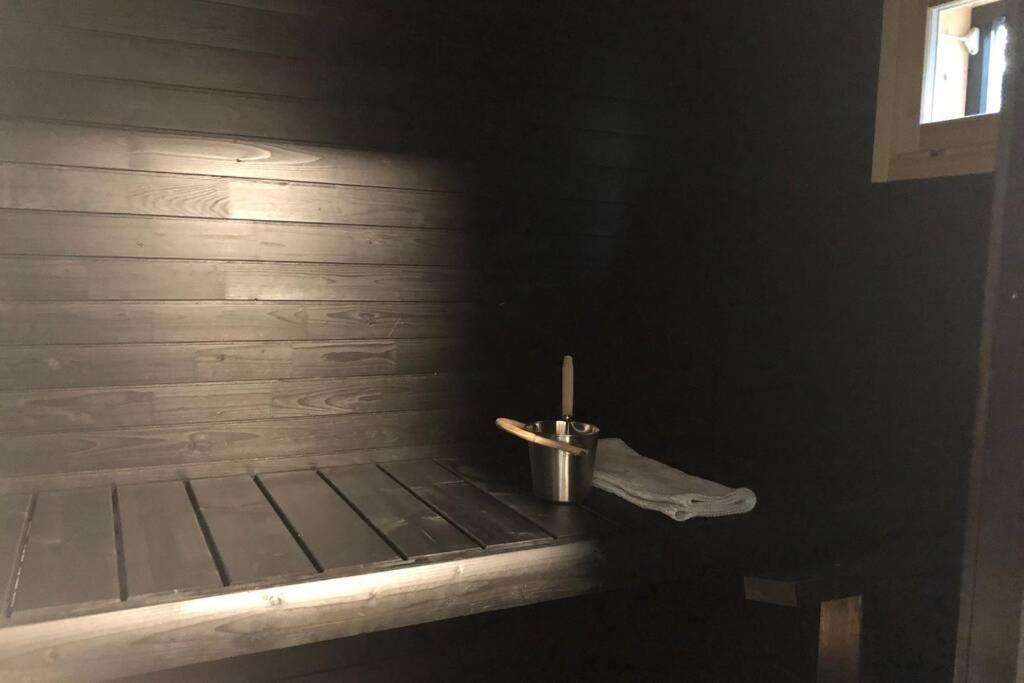 Kutula Semesterbostad Hossa