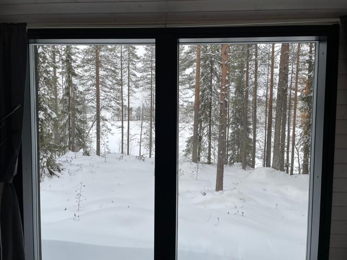 Kutula Semesterbostad Hossa