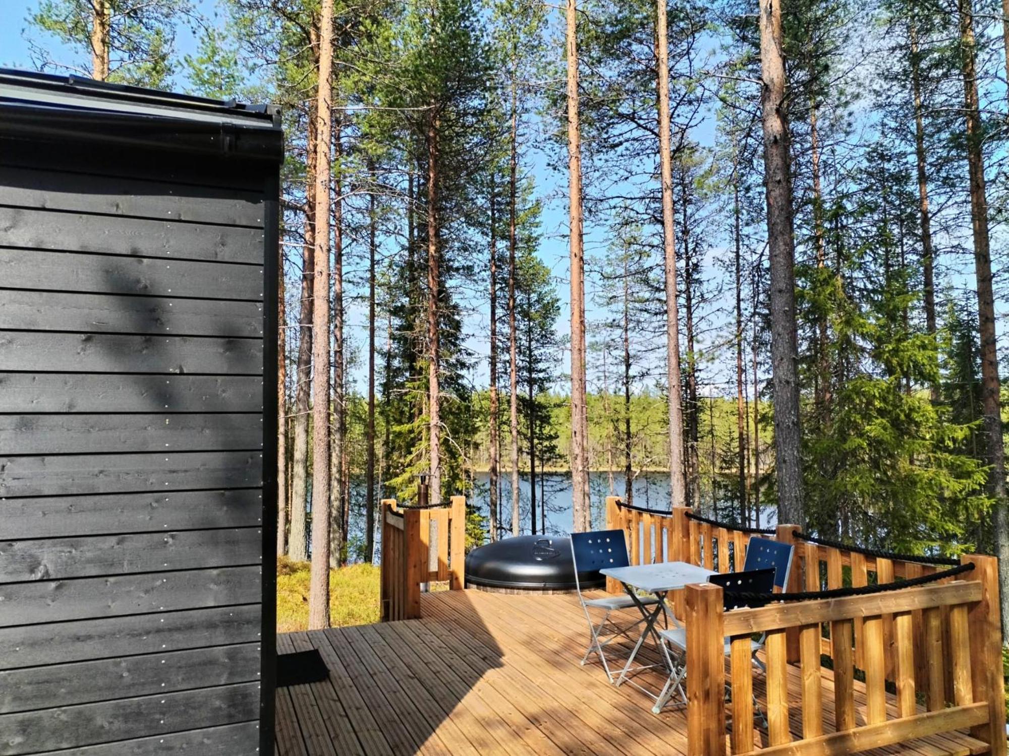 Semesterbostad Kutula Hossa